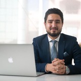 اشرف حسام