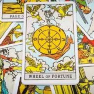 CURSO DE TAROT GRATIS