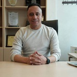 حسام عياش احياء 2005