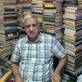 علي حسين -في صحبة الكتب