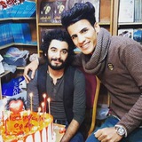 مكتبة الشاعر أدهم عادل