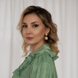Исакина|преподаватель английского