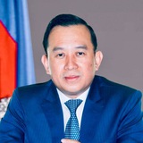 Huot Hak - ហួត ហាក់