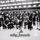 𝒗𝒐𝒍𝒍𝒆𝒚 𝒃𝒆𝒓𝒎𝒐𝒅𝒂 🏐 ⃟△