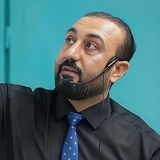 الأستاذ ايهاب علاء الكرعاوي -فيزياء-