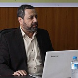 دروس ونقد دكتور ايمن المصري