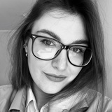 Mariyka Stylist