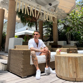 Adri Kastel | Growth Expert 🏦