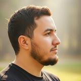 الأستاذ ميهوبي خالد