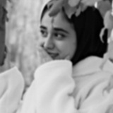 زهرا عسگری