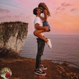 آغوش یارم