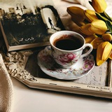 آلقهوه و الكتآب ☕️⌛️..
