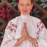Оля Бежкова печатает…