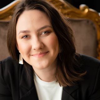 Prof Carol Bauermann