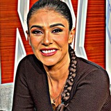 قناه لبن المشاهير