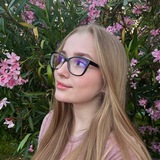 Лунная Ника