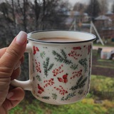 чай с мятой в доме у леса