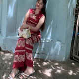 Teacher Mia (မိုင်ယာ)