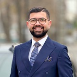 دکتر کاویانی | منتور رشد بیزینس