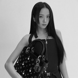 Elegant Jisoo