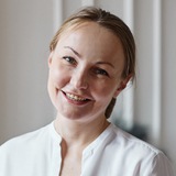 🧑⚕️ Елена Сухопарова — Пластический хирург