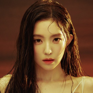 IRENE RED VELVET