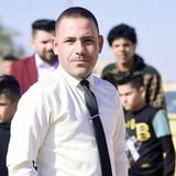 الأستاذ مشتاق كريم