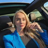 Китай вместе с Аней 🇨🇳 👚 <i class="emoji" style=