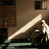 ﴿ وَاغْفِرْ لِأَبِي ﴾ 🌾 .