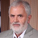 دکتر روازاده (طب سنتی)