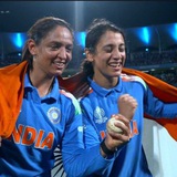 CRICKET LOVER