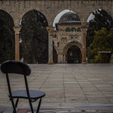 مِشْكاةٌ•