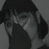 •┊ستوريات √ رمزيات 📷 •┊اقتباسات √ 📖 •┊فيديوهات√ <i cla