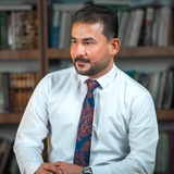 الاستاذ زياد الميالي / علم الاحياء