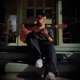 🎸 🎶 𝑴𝒐𝒏𝒐 𝑴𝒖𝒔𝒊𝒄 <i class="emoji" style="background-imag