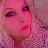Abbey | Blue-Eyes