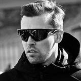 5 болельщиков торпеды