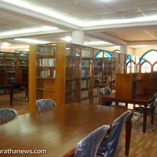 مكتبة براثا العامة