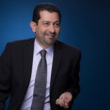 ياسر أبو هلالة