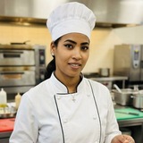 የቤቴሼፍነኝ 🏠 👩🍳 <i class="emoji" style="back