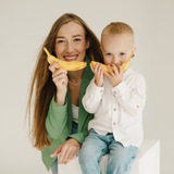 ЩО ЇДЯТЬ ДІТИ? 🥕 👧 <i class="emoji" style="background-im