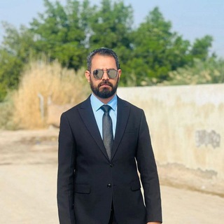 الاستاذ احمد الموسوي مدرس الكيمياء