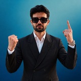الاستاذ علي شاكر Ma100th