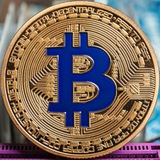 Crypto Box |КОДЫ| 💰 💰 <i class="emoji" style="background
