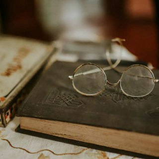 👩🎓 🖋 <i class="emoji" style="background-