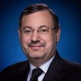 قناة الإعلامي أحمد منصور