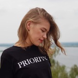 Вероника/ православие / добрые дела / духовное развитие 🕊️ <i class="emoji" style="background-image:url('//telegram.org/img/emoji/40/F09F998FF09F8FBB.png')