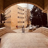نكشات جامعة الخليل