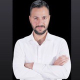الاستاذ مصطفى أبو التمن ( الأحياء )