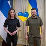 🇫🇮 ❤️ <i class="emoji" style="background-image:ur